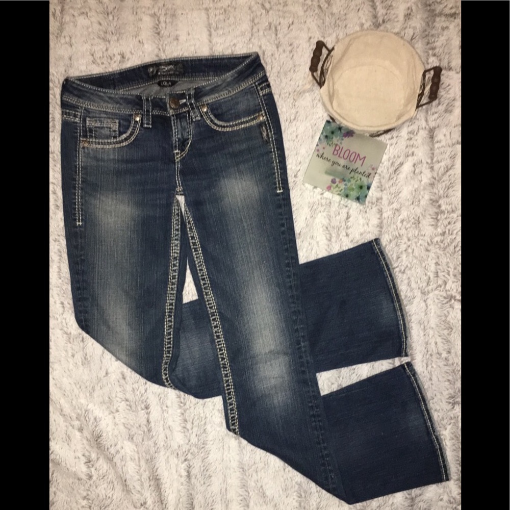 🌸Lola Silver Jeans🌸 Size 25/33🌸